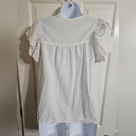 Jennifer & Grace Women’s Medium Boho Cottagecore White Eyelet Ruffle Blouse Top - Picture 3 of 7